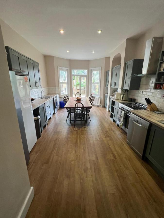 Grand Tulse Hill Villa London Exterior foto
